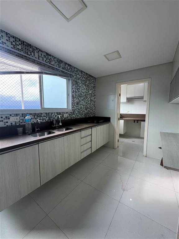Cobertura à venda com 3 quartos, 262m² - Foto 11