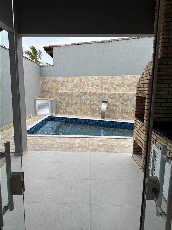 Casa, 3 quartos, 109 m² - Foto 2