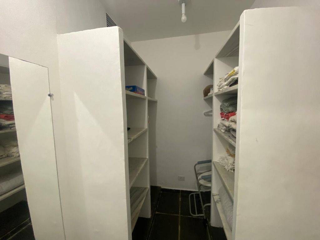 Casa, 3 quartos, 372 m² - Foto 21