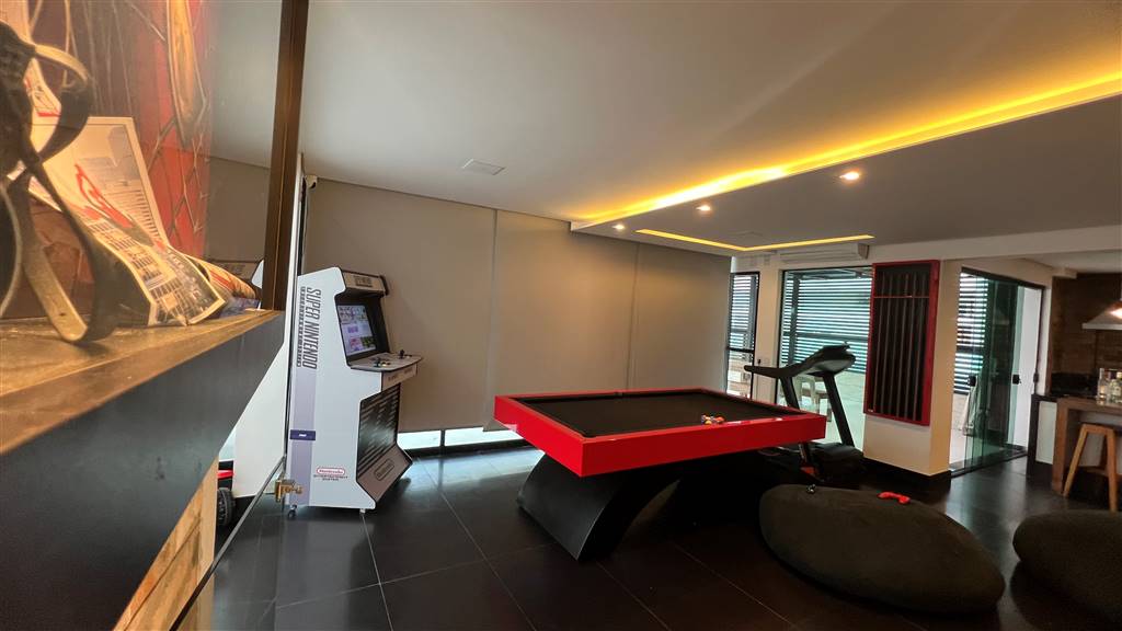 Cobertura, 3 quartos, 257 m² - Foto 3