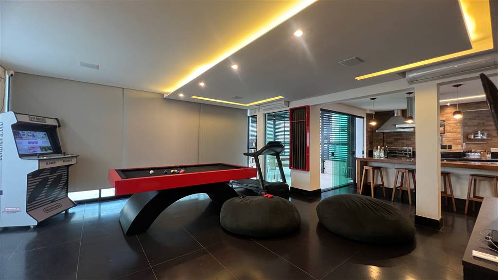 Cobertura, 3 quartos, 257 m² - Foto 8
