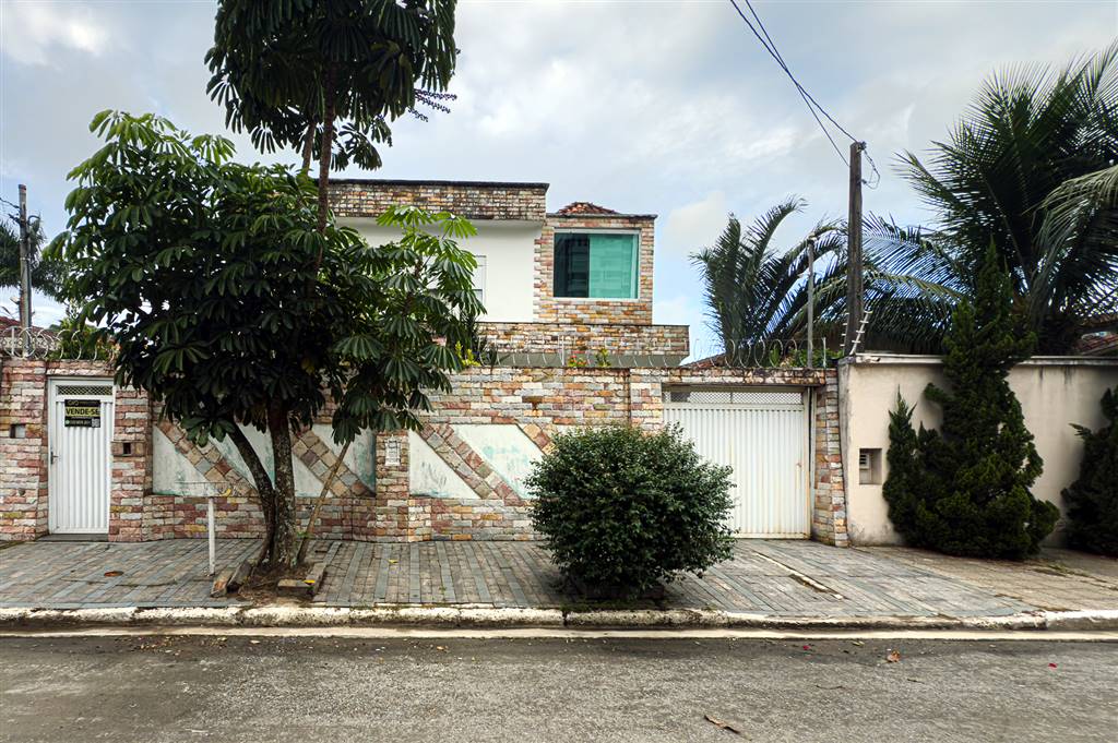 Sobrado, 4 quartos, 288 m² - Foto 1