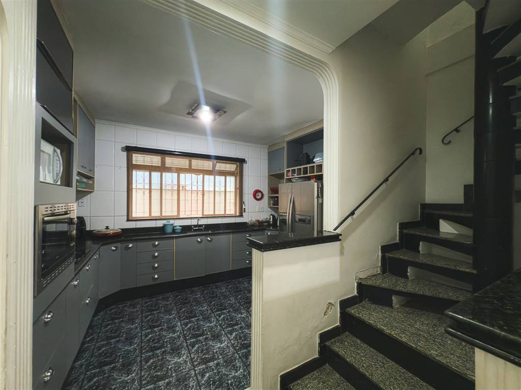 Sobrado, 4 quartos, 288 m² - Foto 21