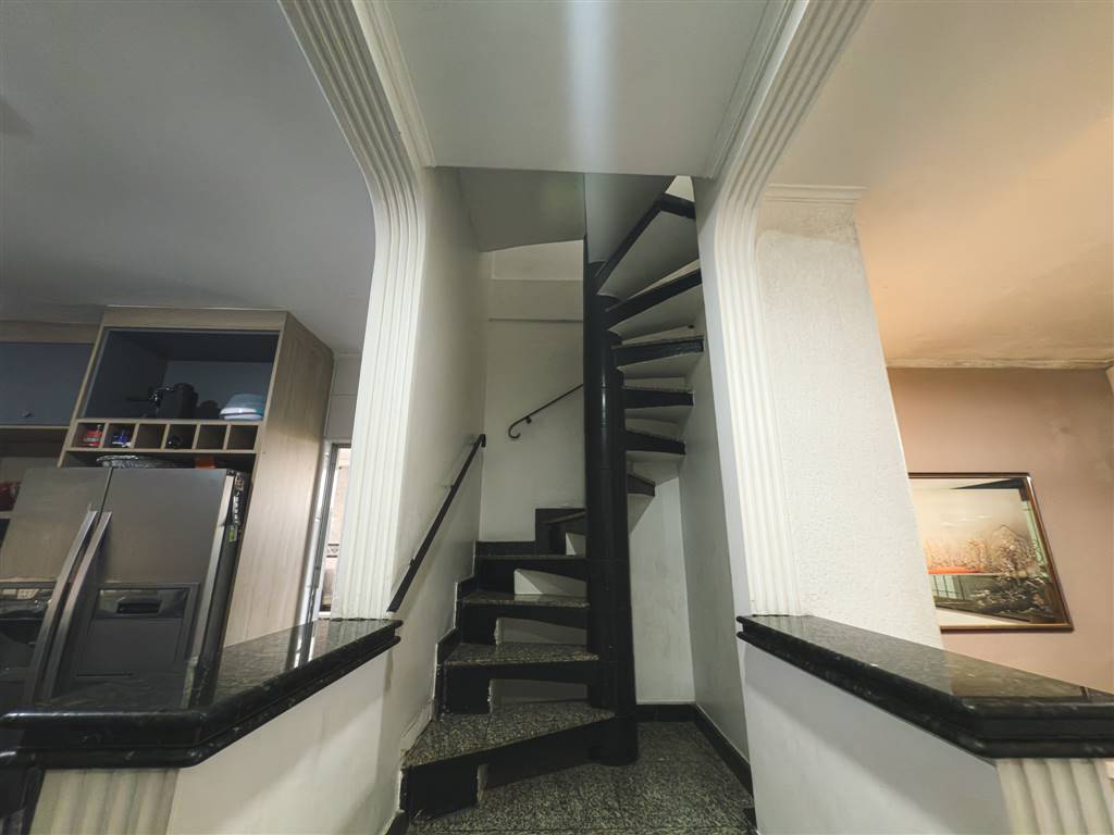 Sobrado, 4 quartos, 288 m² - Foto 28