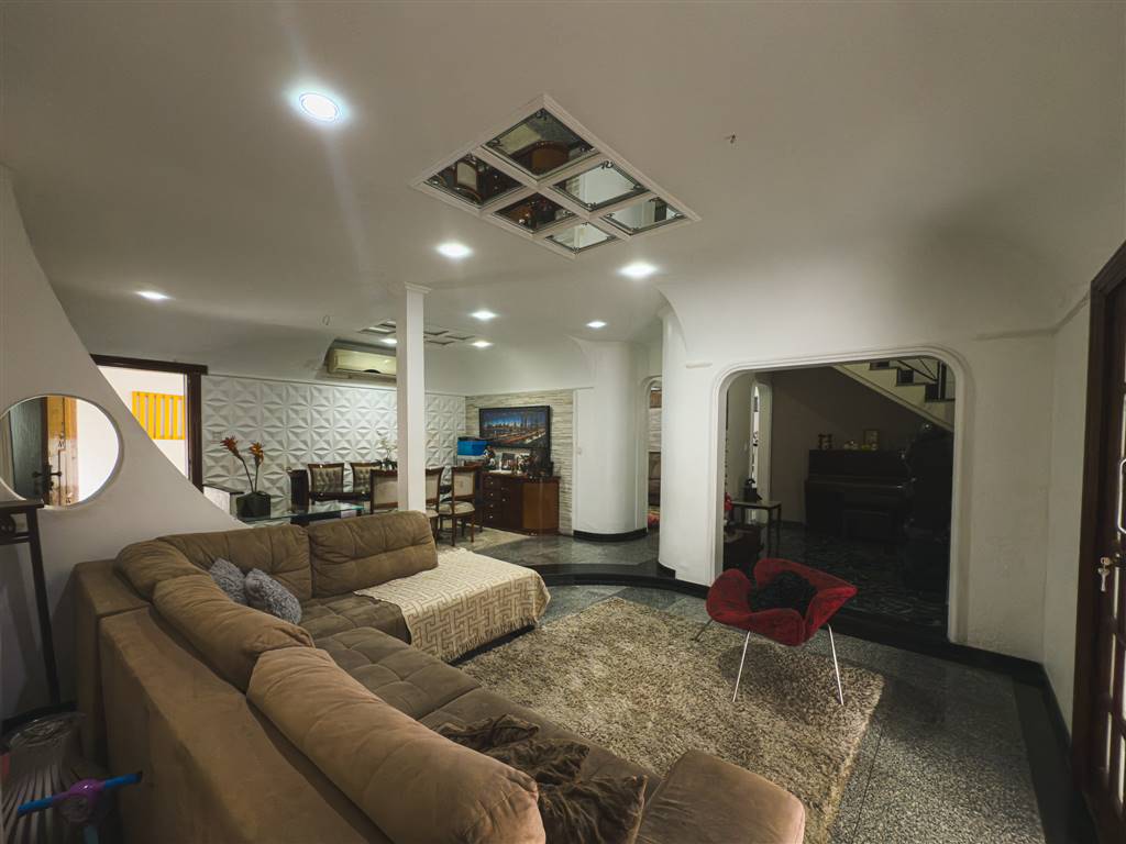 Sobrado, 4 quartos, 288 m² - Foto 8