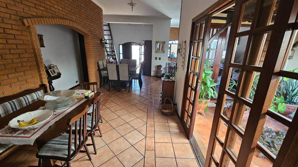 Casa, 3 quartos, 165 m² - Foto 1