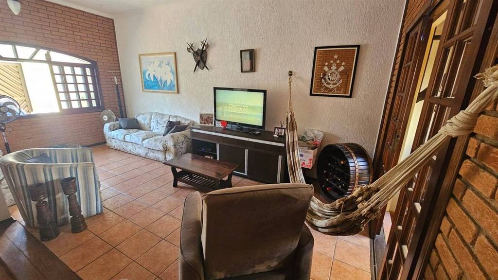 Casa, 3 quartos, 165 m² - Foto 4
