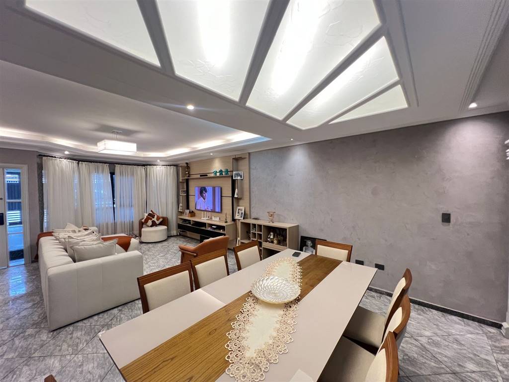 Casa, 3 quartos, 155 m² - Foto 2