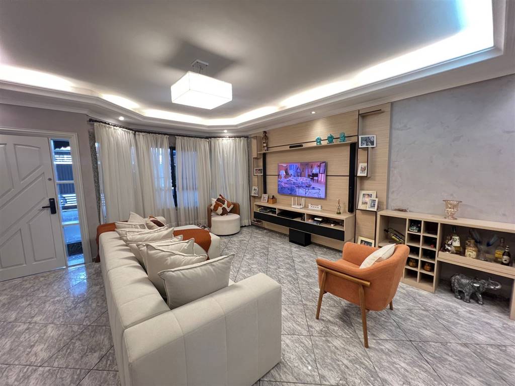 Casa, 3 quartos, 155 m² - Foto 5