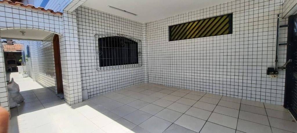 Casa, 2 quartos, 150 m² - Foto 2