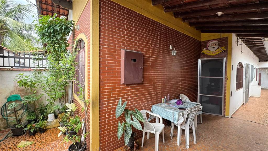 Casa, 2 quartos, 68 m² - Foto 1