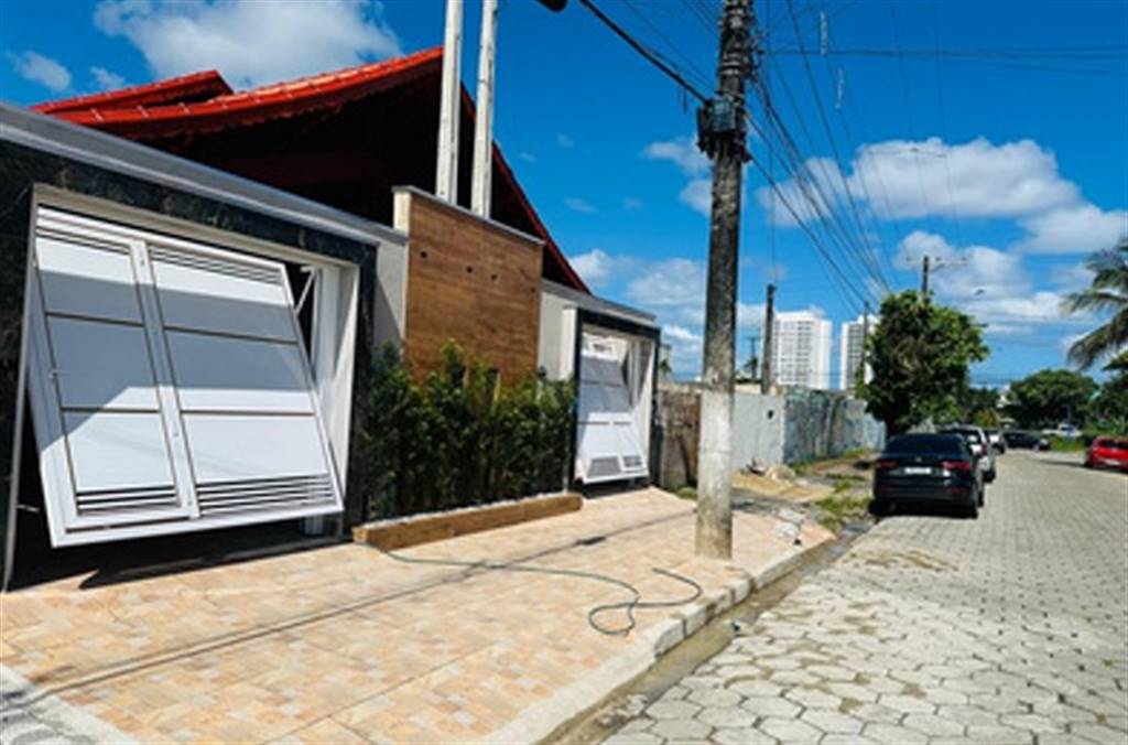 Casa, 2 quartos, 82 m² - Foto 1