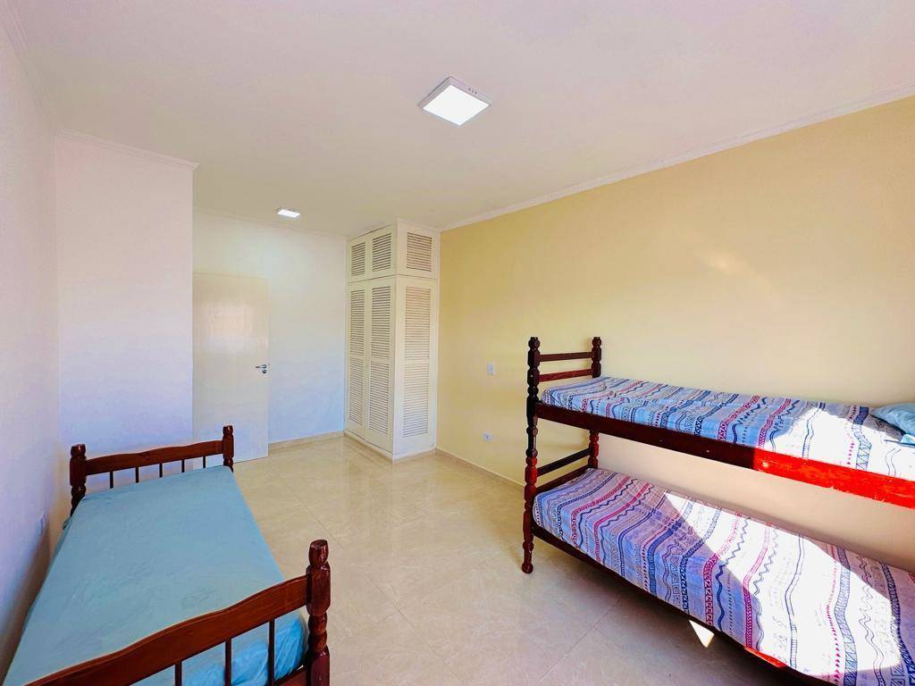 Casa, 4 quartos, 310 m² - Foto 3