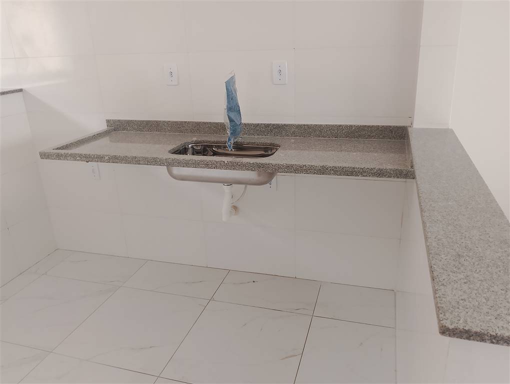 Casa à venda com 2 quartos, 58m² - Foto 16