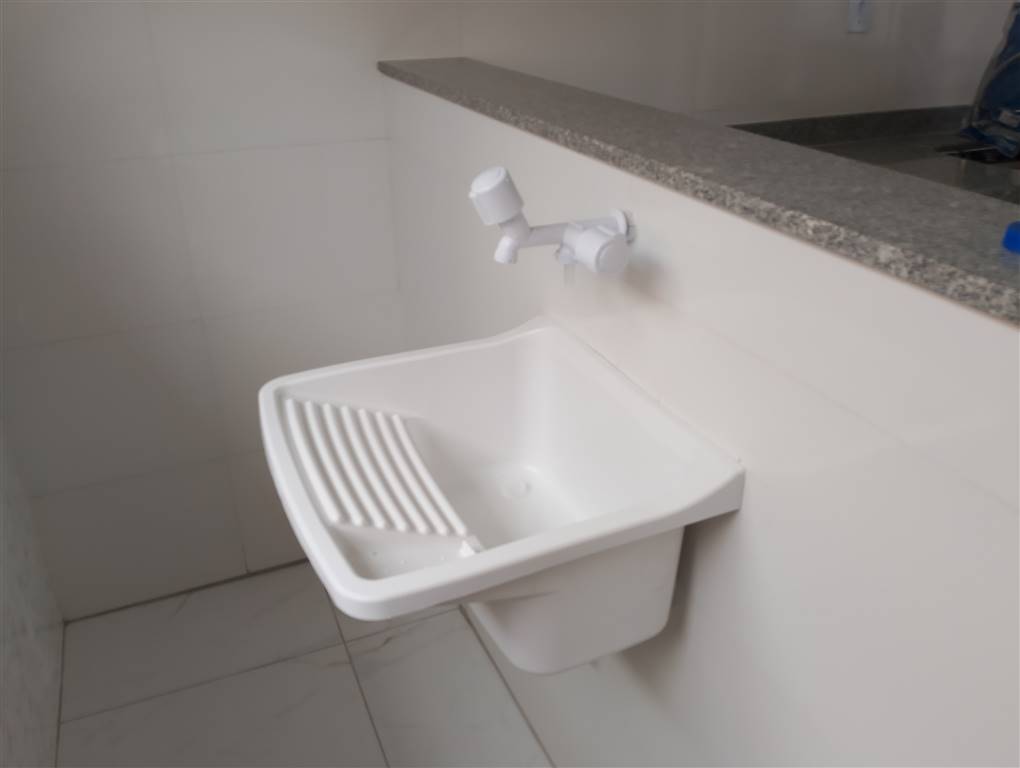 Casa à venda com 2 quartos, 58m² - Foto 17