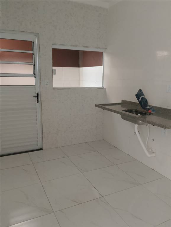 Casa, 2 quartos, 46 m² - Foto 2